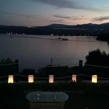 Sea View *
