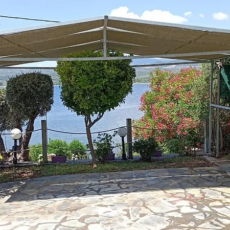 بيت للعطل Sea View *